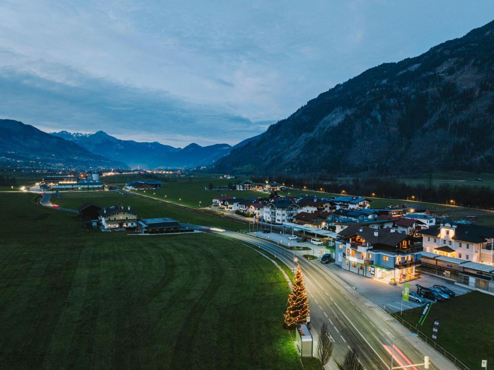 Apart Hartl Ried im Zillertal Zewnętrze zdjęcie